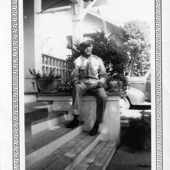 Photo of Edward Dausin